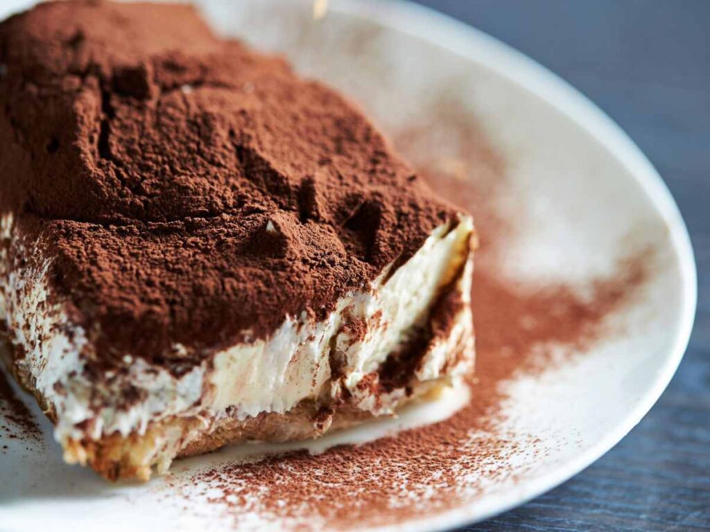 un tiramisù cremoso